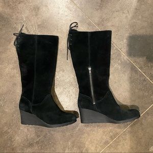 UGG DAWNA WATERPROOF WEDGE BOOT WOMENS size 8 LIKE NEW